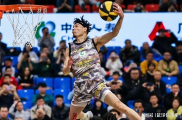 Kaiyun注册入口-男篮40岁老将夺冠！张镇麟宿敌获美国扣篮王：转手送陌生人一辆车